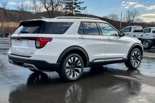 Star White 2026 Ford Explorer Platinum