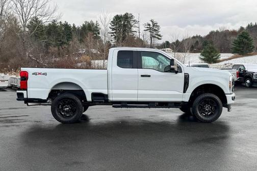 2024 Ford F-350 XL