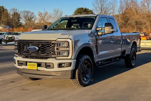 2024 Ford F-350 Lariat Super Duty