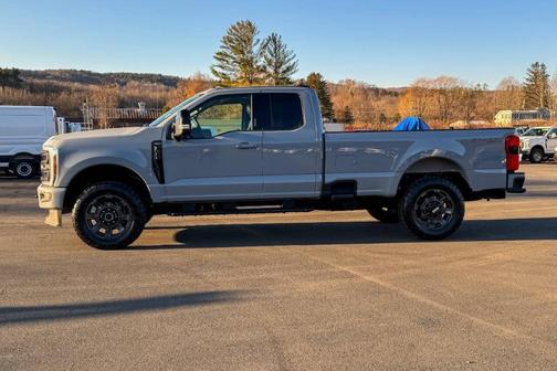 2024 Ford F-350 Lariat Super Duty