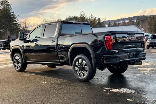 2024 GMC Sierra 2500 Denali