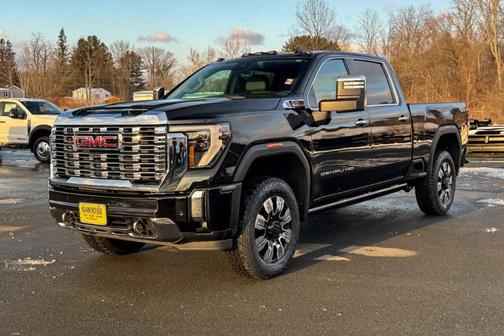 2024 GMC Sierra 2500 Denali
