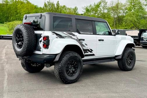 2024 Ford Bronco Raptor