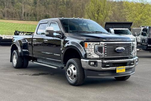 2022 Ford F-350 Lariat Super Duty