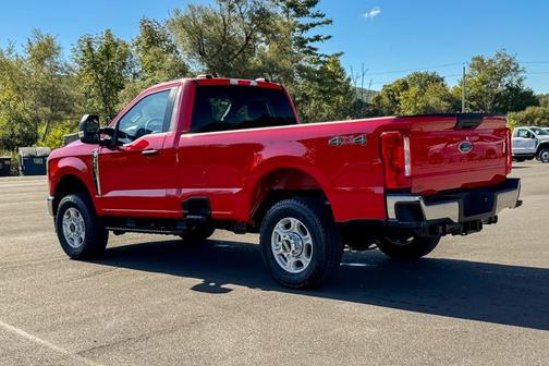 2026 Ford F-350 XLT
