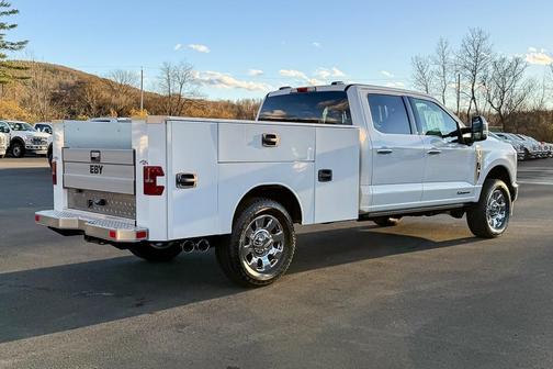 2026 Ford F-350 Lariat Super Duty