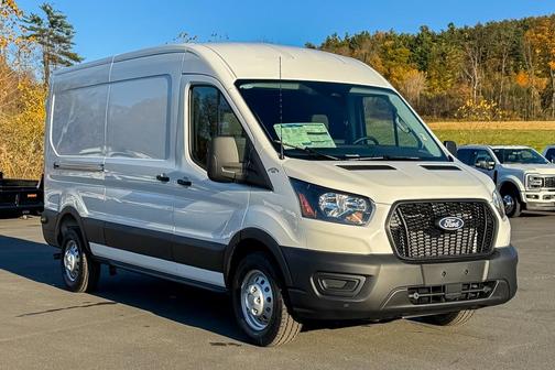 2026 Ford Transit-250