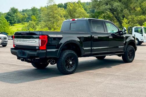 2022 Ford F-350 Platinum