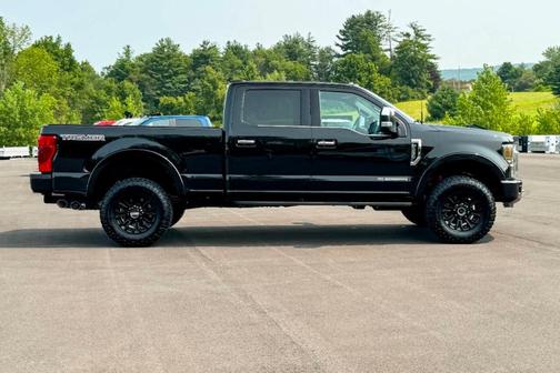 2022 Ford F-350 Platinum