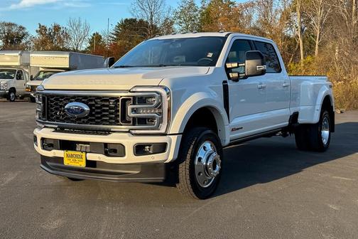 2026 Ford F-450 Platinum