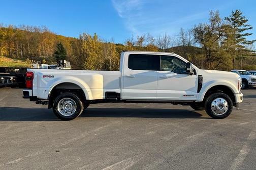 2026 Ford F-450 Platinum
