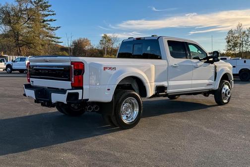 2026 Ford F-450 Platinum