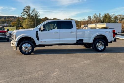 2026 Ford F-450 Platinum