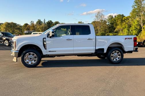 2026 Ford F-350 Lariat Super Duty