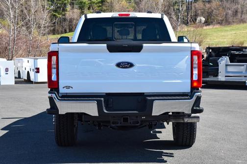 2025 Ford F-350 XLT