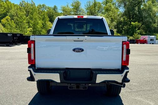White 2026 Ford F-250 Lariat