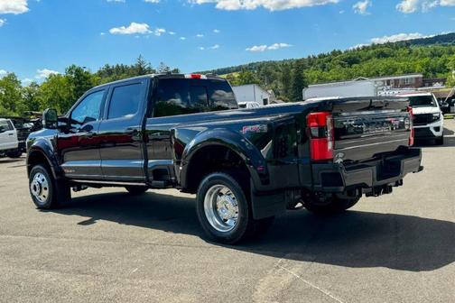 Black 2026 Ford F-450 Platinum