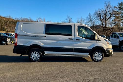 2024 Ford Transit-250 SWB LOW ROOF