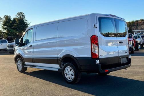 2024 Ford Transit-250 SWB LOW ROOF