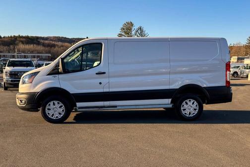 2024 Ford Transit-250 SWB LOW ROOF