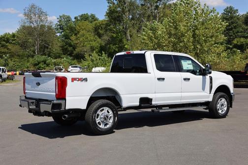 2026 Ford F-350 XLT
