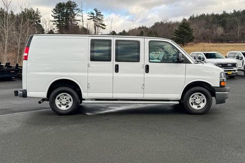 2024 Chevrolet Express 2500 Work Van