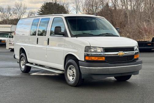 2024 Chevrolet Express 2500 Work Van