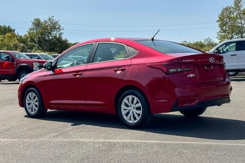 2022 Hyundai Accent SE