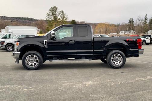 2021 Ford F-350 Lariat Super Duty