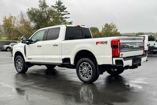 2026 Ford F-350 Platinum
