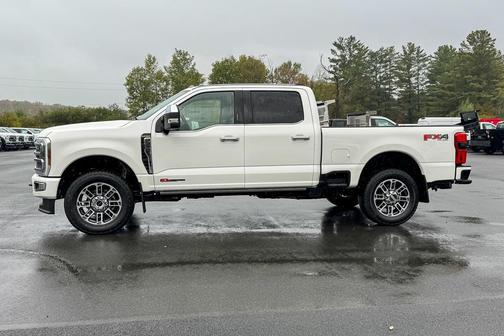 2026 Ford F-350 Platinum