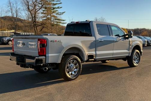 2026 Ford F-350 Lariat Super Duty