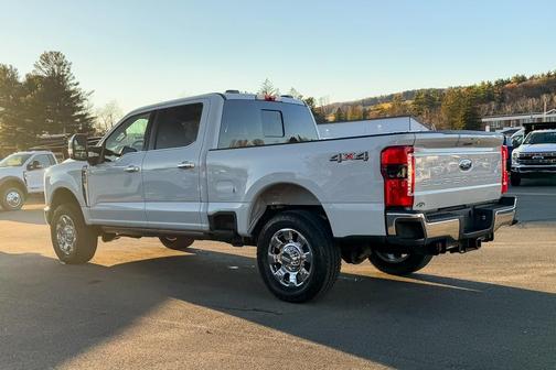 2026 Ford F-350 Lariat Super Duty