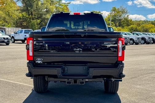 2026 Ford F-350 Platinum