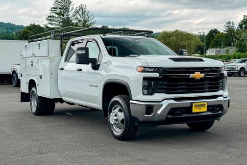 2024 Chevrolet Silverado 3500 WT