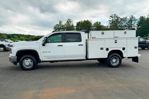 2024 Chevrolet Silverado 3500 WT