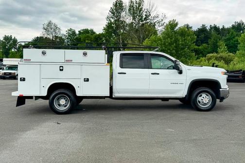 2024 Chevrolet Silverado 3500 WT