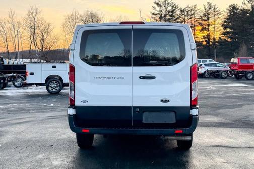 2024 Ford Transit-250 SWB LOW ROOF