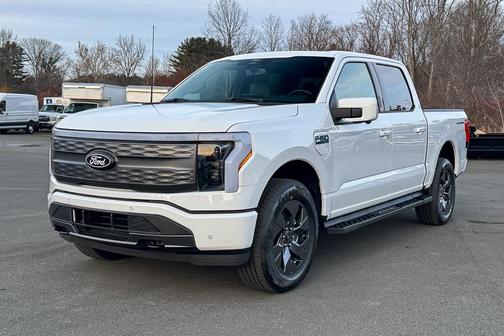 2025 Ford F-150 Lightning LARIAT