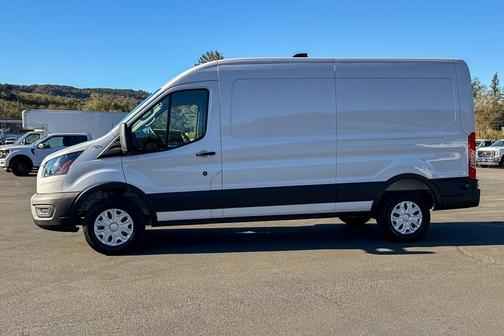 2026 Ford Transit-250
