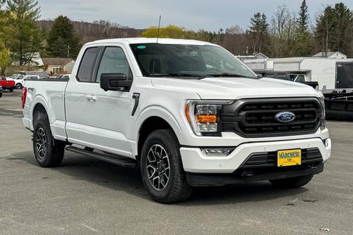 White 2023 Ford F-150 XLT