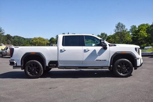 2024 GMC Sierra 3500 AT4