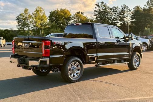 2026 Ford F-350 Lariat Super Duty