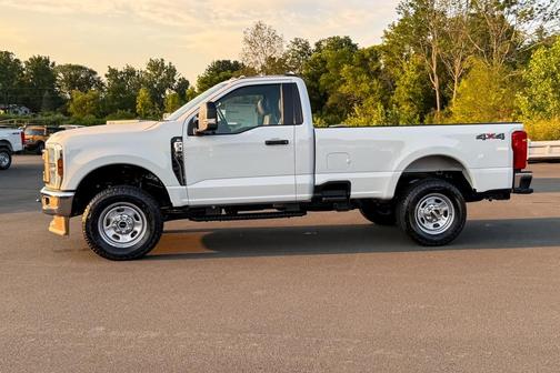 2025 Ford F-350 XL