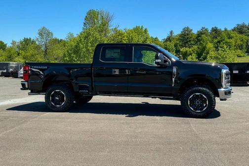 Black 2026 Ford F-250 XLT