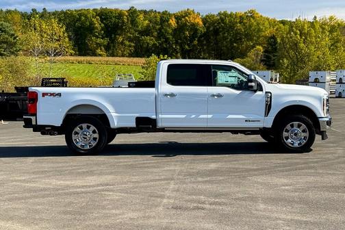 2026 Ford F-350 Lariat Super Duty