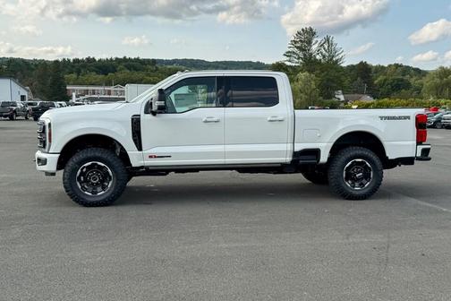 2026 Ford F-350 Platinum