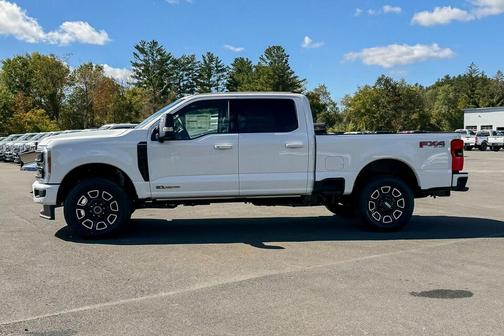 2026 Ford F-350 Platinum