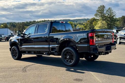 2026 Ford F-350 Lariat Super Duty