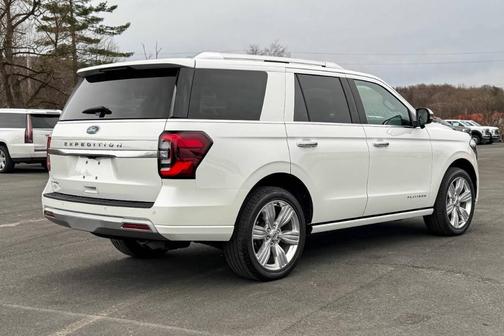 2023 Ford Expedition Platinum